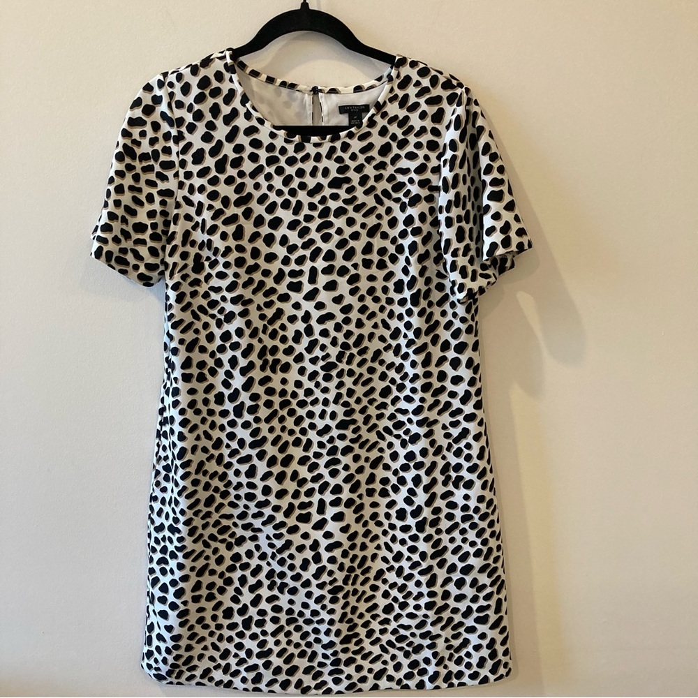 Ann Taylor short sleeve animal print dress with pockets 6p petite
